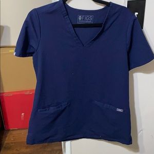 Navy Figs 2 pocket top